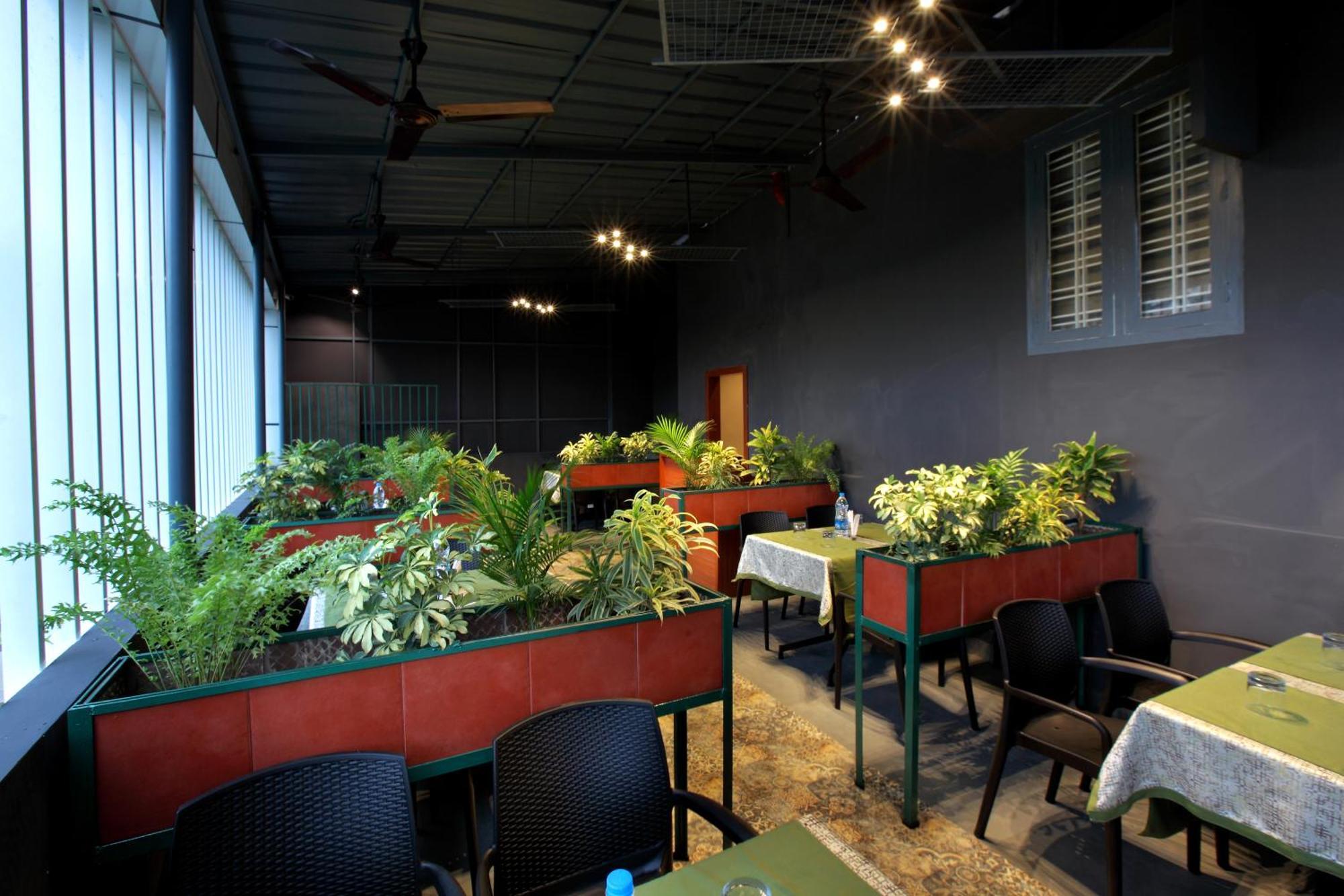 Park Residency Koothattukulam Kuttāttukulam المظهر الخارجي الصورة
